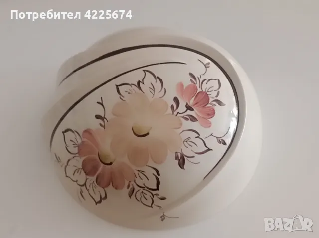 Продавам керамична  ваза за стена, снимка 1