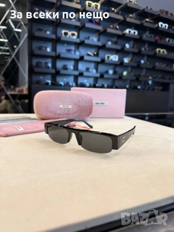 Miu Miu Слънчеви Очила С UV Защита С Подарък🎁Калъф - Различни Цветове Код SK1204, снимка 8 - Слънчеви и диоптрични очила - 54021910
