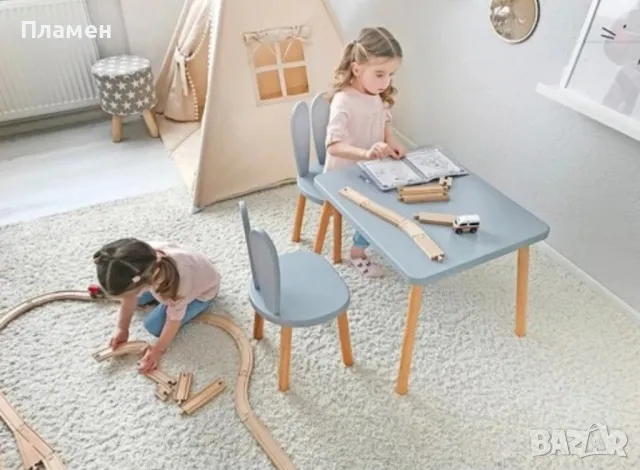 Детска маса с две столчета, снимка 4 - Мебели за детската стая - 48659545