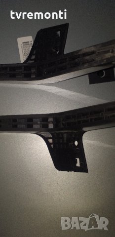 TV стойка LG модел LG 50UM7600PLB, снимка 6 - Стойки, 3D очила, аксесоари - 29704531