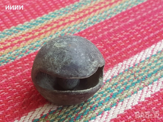Бронзова хлопка звънец орехче 2, снимка 2 - Антикварни и старинни предмети - 53142700
