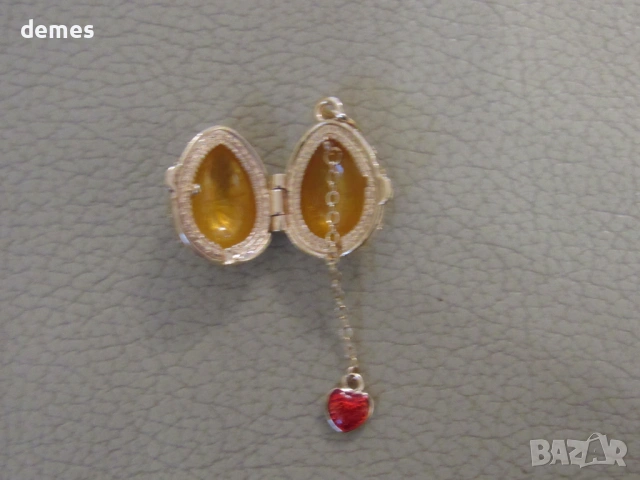 Фино дамско колие с висулка- Яйце Фаберже, ново, снимка 4 - Колиета, медальони, синджири - 53089208