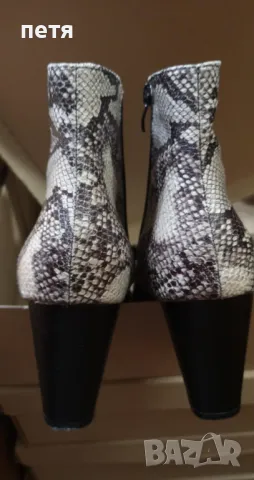 боти змийски принт, снимка 4 - Дамски боти - 50258645