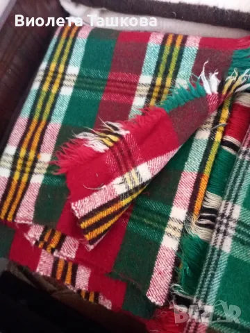 Продавам  1 бр родопско одеяло,2 бр.дом.тъкани черги 1 бр. китеник, снимка 5 - Олекотени завивки и одеяла - 49904166