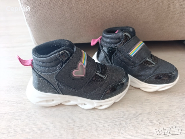 LC Waikiki бебешки маратонки , снимка 2 - Детски маратонки - 51816128