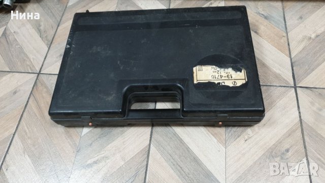 Ударна бормашина-перфоратор с куфар окомплектован с бургии, снимка 2 - Бормашини - 37060509