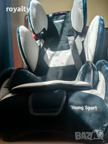 Детско столче за кола Recaro Young Sport, снимка 2 - Столчета за кола и колело - 50066359