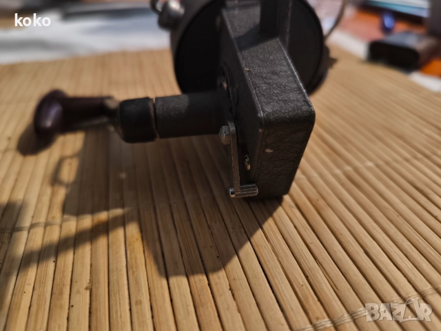 Риболовни автентична ретро макара Dam Azur, снимка 8 - Макари - 52873233