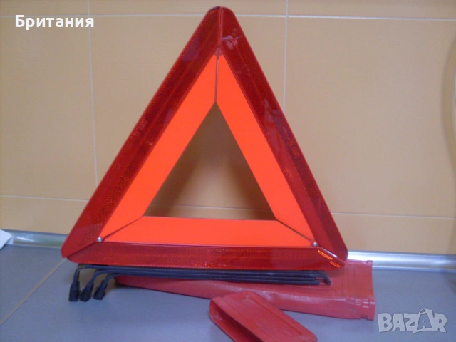 Аварийни светлоотразителни авто триъгълници., снимка 7 - Аксесоари и консумативи - 53937486