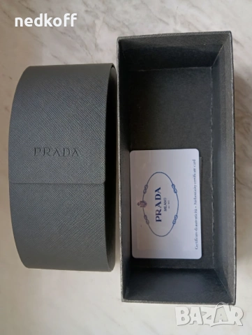 Prada 17W (PR 17WS) Нови Черни слънчеви очила с оригинален калъф, снимка 4 - Слънчеви и диоптрични очила - 54001759