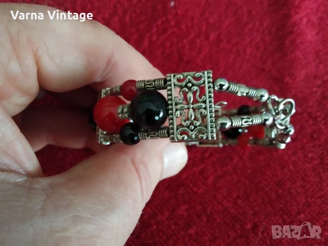 Красива дамска гривна с орнамент., снимка 7 - Гривни - 51200048