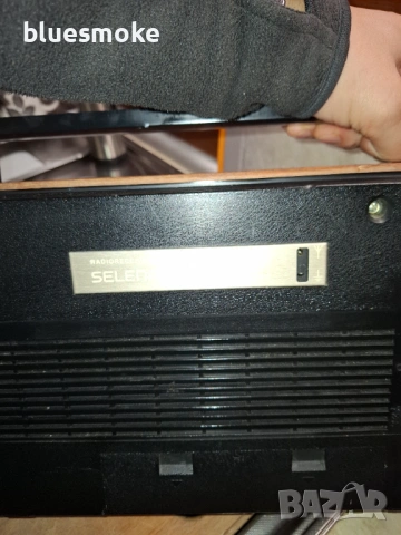 Радио Селена, снимка 7 - Радиокасетофони, транзистори - 54322442