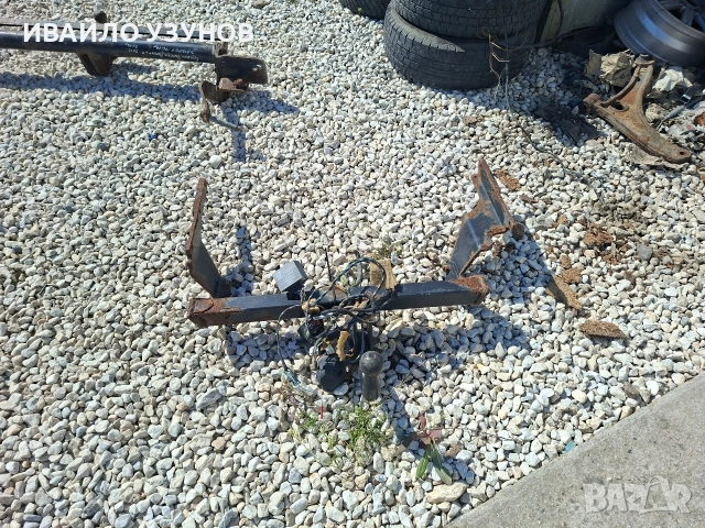 Теглич Toyota Verso S, снимка 5 - Части - 42131344