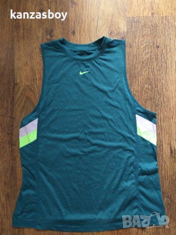 Nike T-Shirts Dri Fit Stripe Sleeveless - страхотен дамски потник, снимка 5 - Потници - 36623040