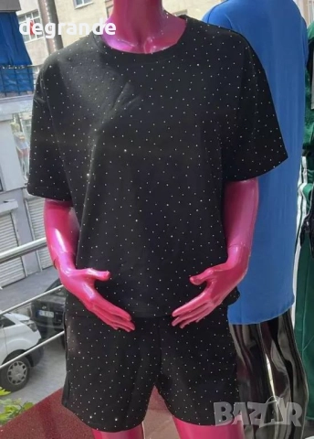 ❌Ликвидация❌ Дамски комплект с камъчета, снимка 2 - Спортни екипи - 51637757