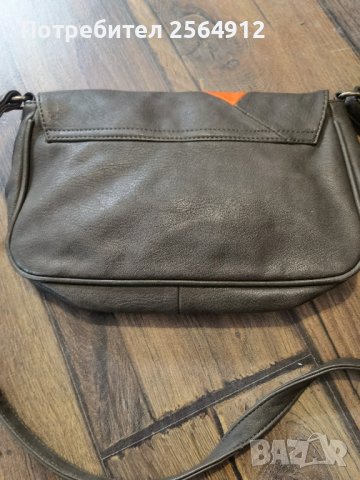 продавам дамска чанта , снимка 2 - Чанти - 42237613