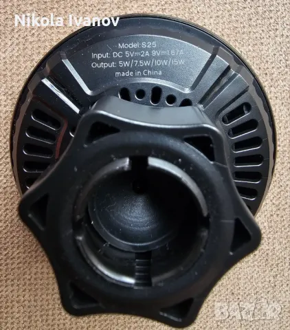 Безжично магнитно зарядно за телефон с охлаждане + поставка за кола | MagSafe car charger, снимка 3 - Зарядни за кола - 49312872