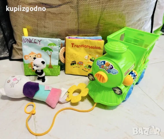 сет 5 бебешки играчки