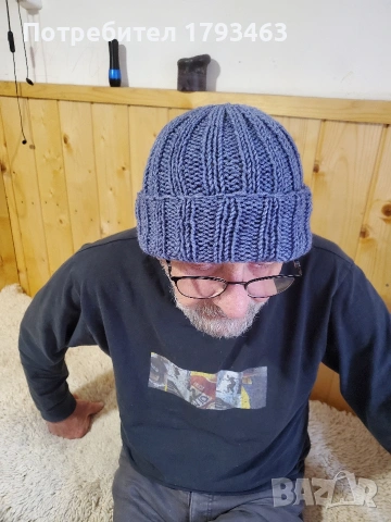 Ръчно плетена мъжка шапка, снимка 13 - Други - 50652209