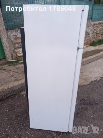 Хладилник с фризер в 1.40 ш0.55 д0.5, снимка 8 - Хладилници - 54207693