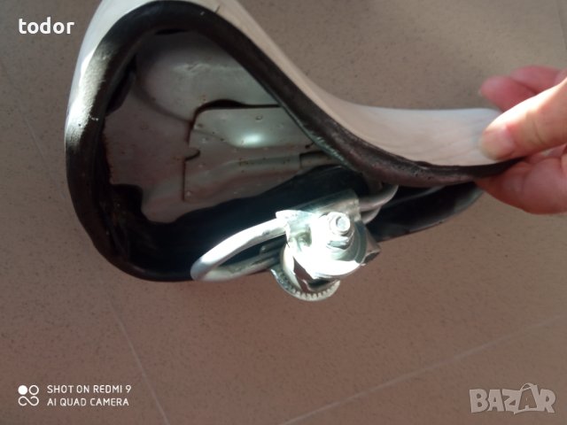 ретро седалка с амортесьорна прожина, снимка 4 - Аксесоари за велосипеди - 42468490