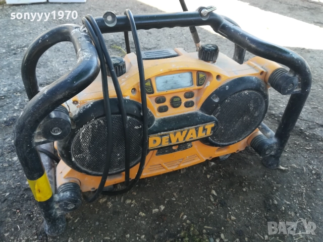 DEWALT-PROFI RADIO 220V-ВНОС SWISS 2009251639М, снимка 7 - Радиокасетофони, транзистори - 51779279