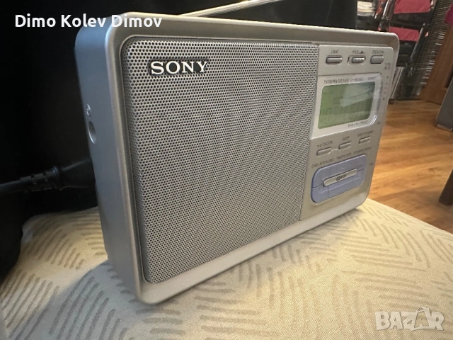 SONY ICF M60 RDS Радио,Транзистор Very Rare, снимка 2 - Радиокасетофони, транзистори - 53935055