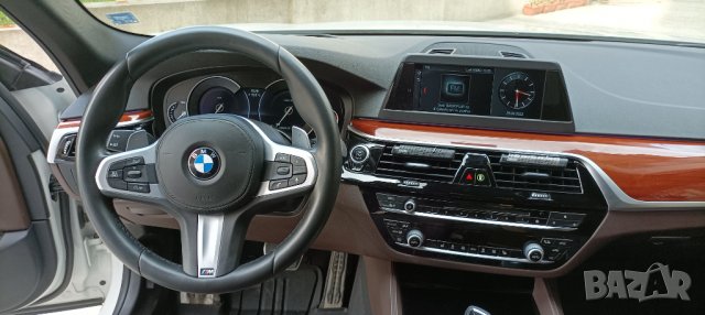 BMW 520d xDrive Комби, М пакет, подарък - джанти 17'' със зимни гуми, снимка 11 - Автомобили и джипове - 36623469