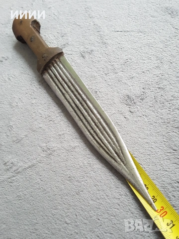 Кавказки кинжал кама, снимка 6 - Антикварни и старинни предмети - 53275287