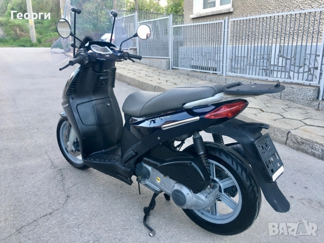 Aprilia Sportcity 200, снимка 5 - Мотоциклети и мототехника - 54334524