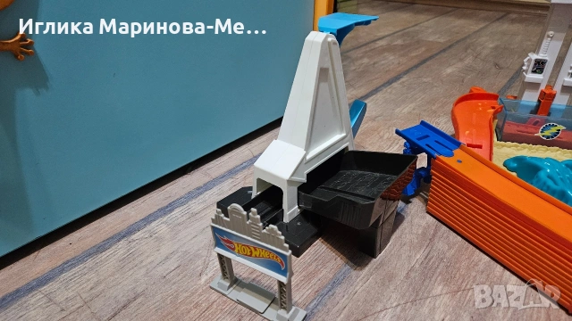 Продавам писти Хот Уилс, снимка 4 - Коли, камиони, мотори, писти - 54132572