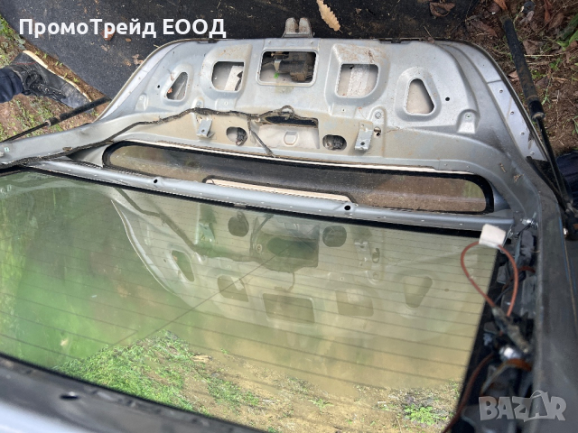 Заден капак багажник Мерцедес Ц купе W203 Mercedes C coupe, снимка 2 - Части - 44805480