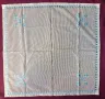 Каре ръчно бродирано на тюл. , снимка 1