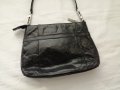 Подарък при поръчка над 25 лв - belsac дамска кожена чанта за рамо в черен цвят, снимка 11