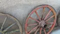 лот от две масивни колела от каруца, файтон, снимка 5