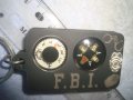 F.B.I. - СУВЕНИРЕН РЯДЪК СИЛИКОНОВ КЛЮЧОДЪРЖАТЕЛ с ВГРАДЕНИ КОМПАС и ТЕРМОМЕТЪР по ФАРЕНХАЙТ 31950, снимка 7