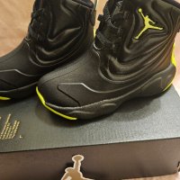 Nike маратонки Air Jordan , снимка 1 - Бебешки обувки - 44281485