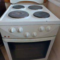 Стара готварска печка , снимка 1 - Хладилници - 44687551