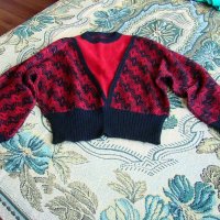 Продавам нови пуловери,естествена вълна,размер 46 - 48, снимка 1 - Блузи с дълъг ръкав и пуловери - 32043595