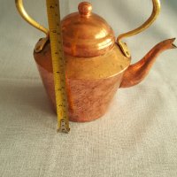 Бронзов чайник с месингова дръжка, снимка 5 - Други ценни предмети - 33770349