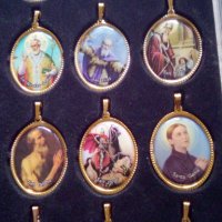 Италиански бижута, снимка 15 - Колиета, медальони, синджири - 30866303