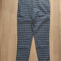 НОВ ,дамски панталон размер ML, еластичен, снимка 1 - Панталони - 42564942