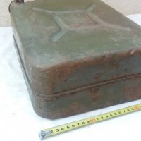 военна туба за гориво - метална 10 литра , снимка 13 - Антикварни и старинни предмети - 38573387