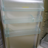 Иноксов комбиниран хладилник с фризер Liebherr 2  години гаранция!, снимка 8 - Хладилници - 44796145