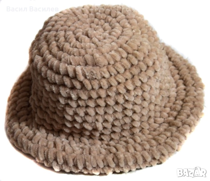 Дамска шапка, снимка 1