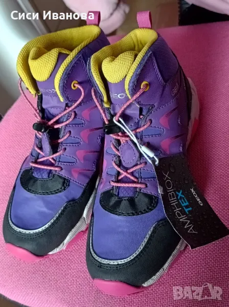 Детски обувки Geox, снимка 1