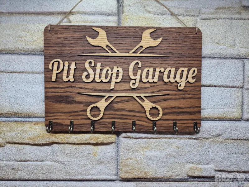 Стойка за ключове автосервиз с ваш текст лого име на майстора или на сервиза персонализирана, снимка 1