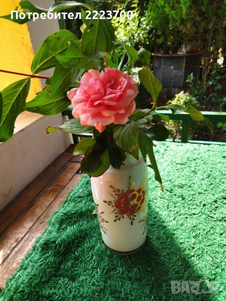 Ваза рисувано стъкло , снимка 1
