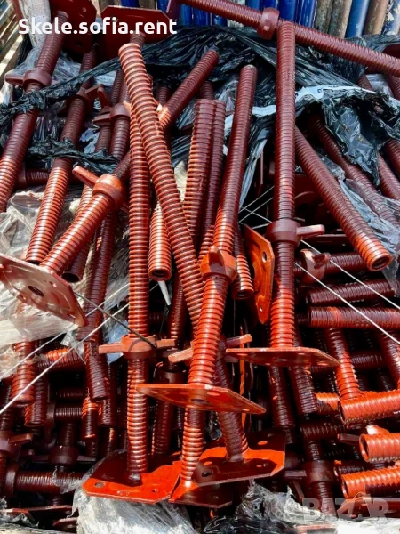 Продавам пети за скеле, снимка 1