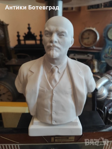 Порцеланов бюст на фабрика ЛФЗ топ състояние , снимка 1